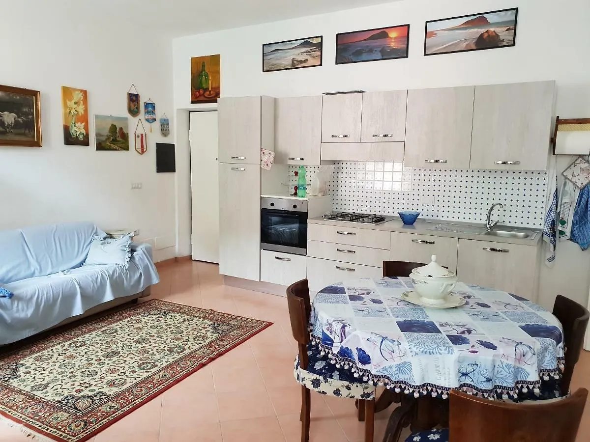 Apartment Lake House Mezzanego